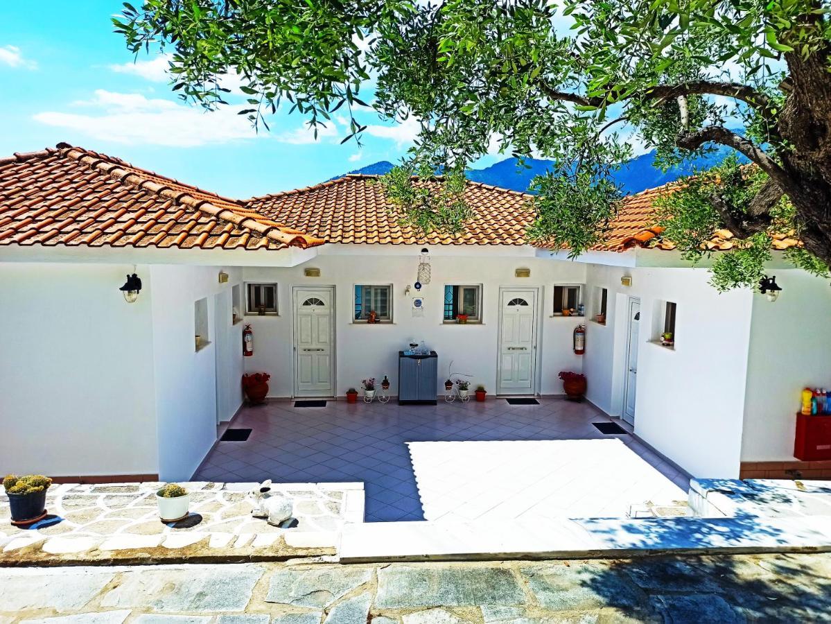 Studios Maria Chrysi Ammoudia Bagian luar foto